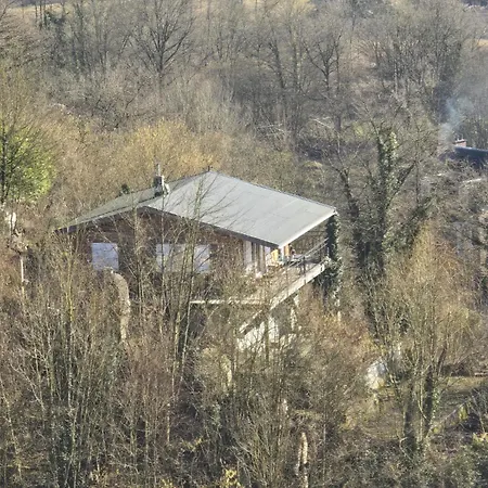 Le Des Remparts Alpstuga Aywaille